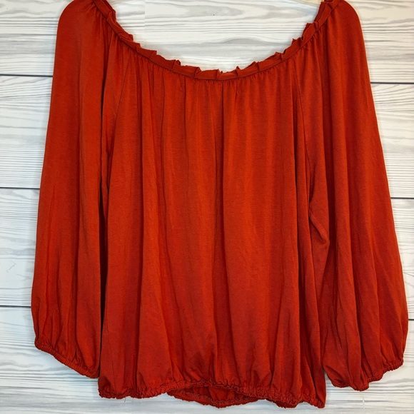 MAX STUDIO Fun Flirty Boho off the shoulder top - Size Medium - Burnt Orange - Picture 5 of 8
